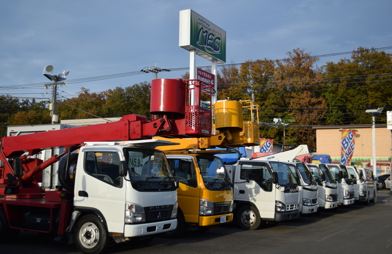 高所作業車のことなら | 奥多摩町の株式会社エムイーエス